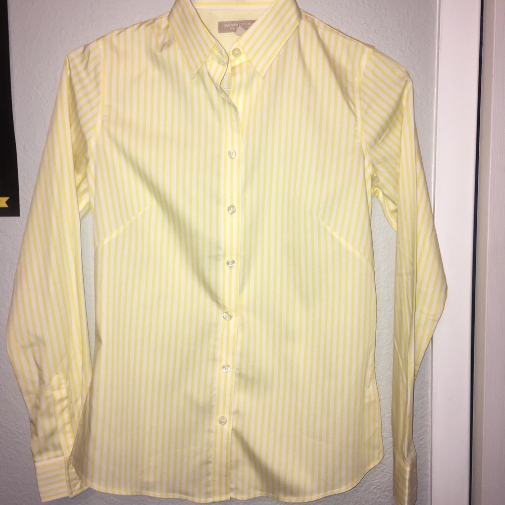 Banana Republic Button Down - 4